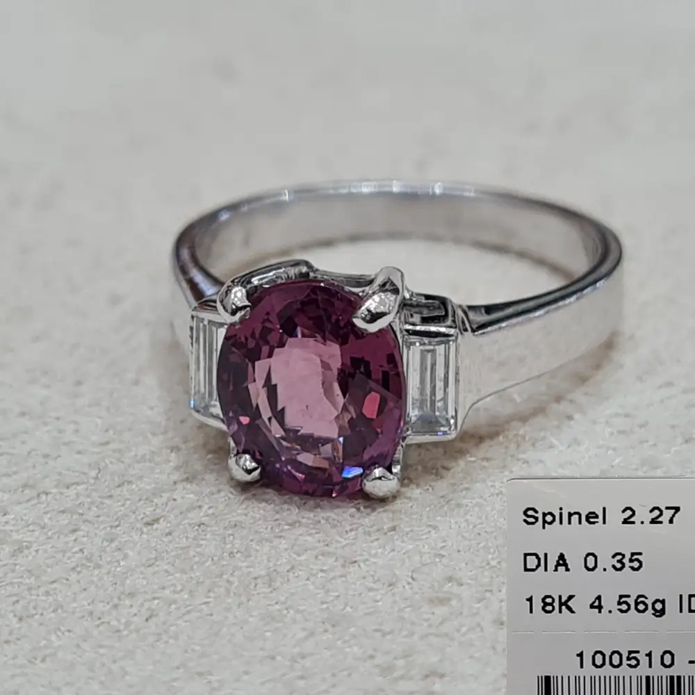 Spinel Ring