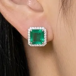 Emerald Earring